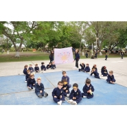 El jardín celebró el  inicio de la primavera y el día del estudiante
